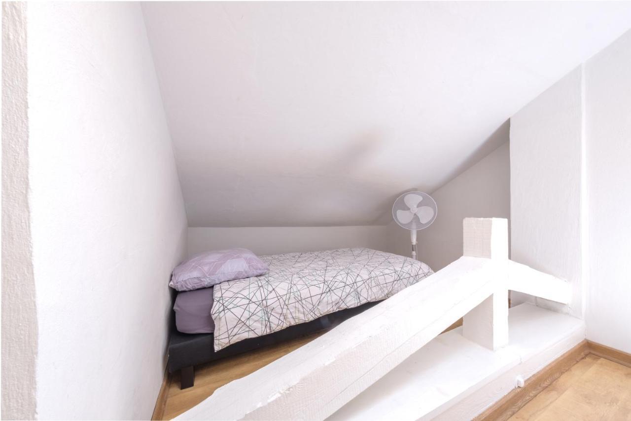 Beau Duplex: Cozy 3-star With Netflix And Parking Apartment Albertville