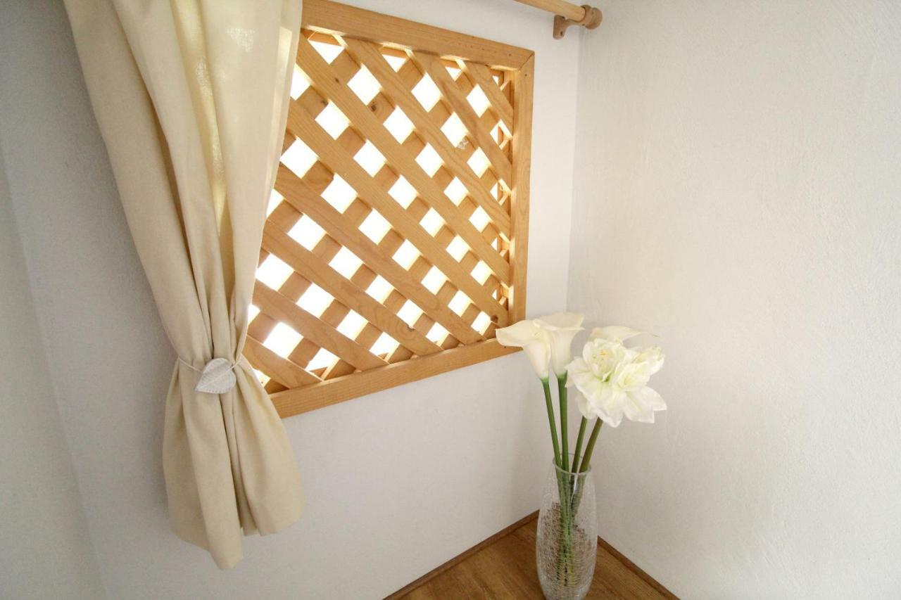 Apartment Beau Duplex: Cozy 3-star With Netflix And Parking